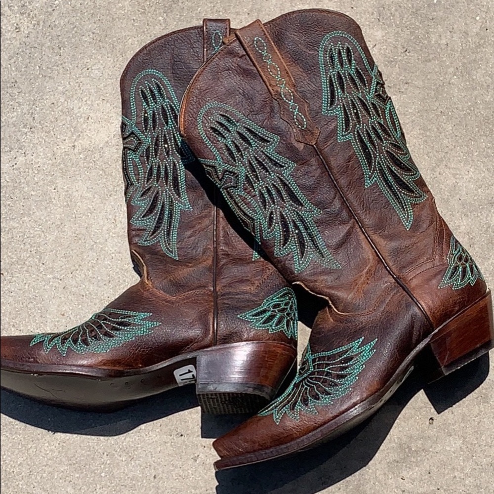 Vacarri Boots (sold on fb)